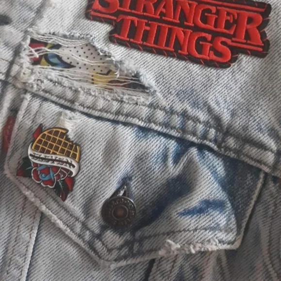SOLD @MARKET! Vintage Levi's Stranger things red tag custom vest! Hollywood! - Picture 4 of 15